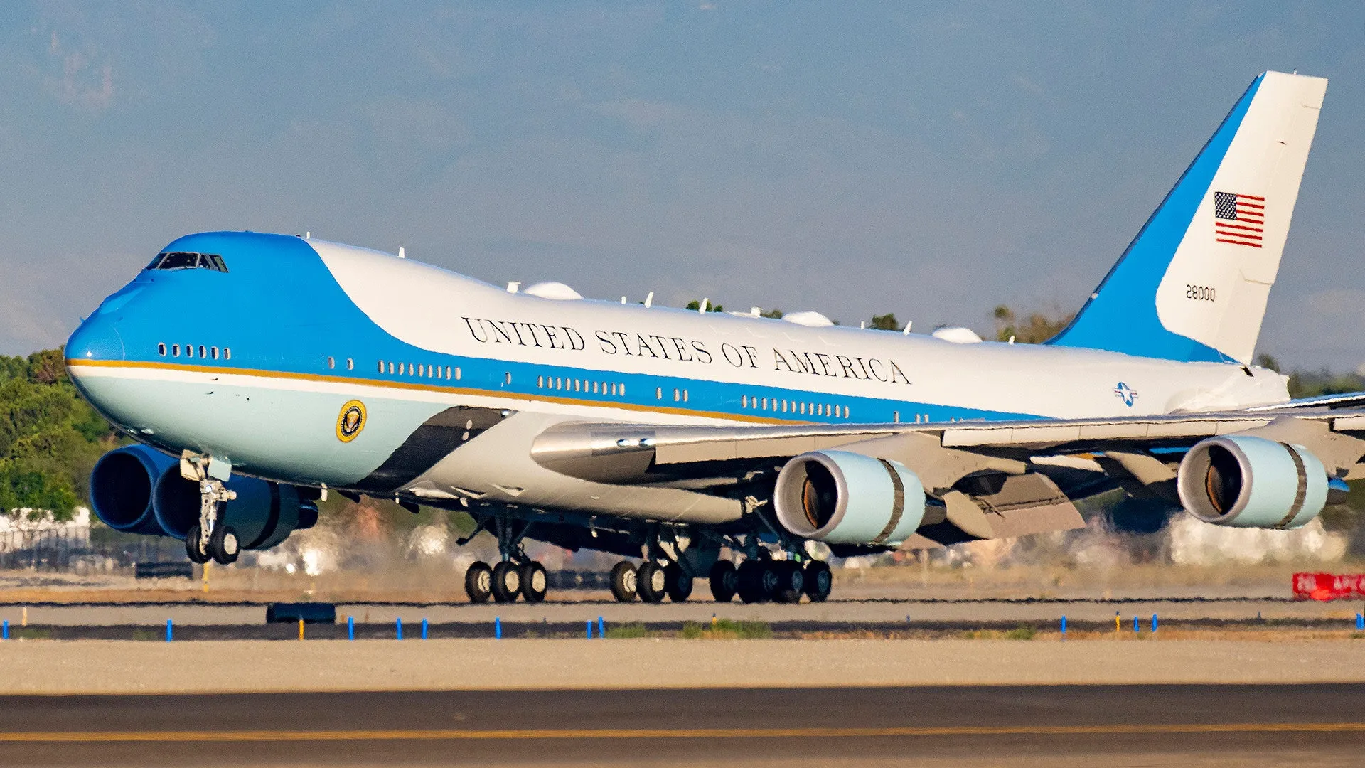 10 Most Expensive Private Jets in the World – Air Force One ($660M) with advanced security, luxury interiors, and global command center, Exterior View