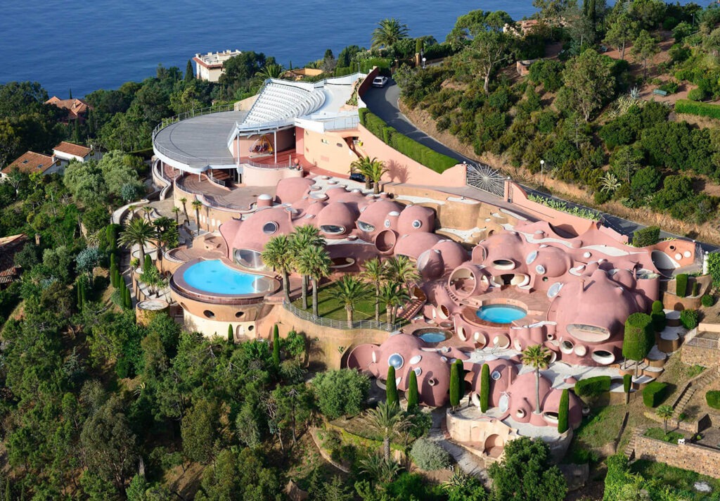 10 Most Expensive Real Estate in the World: Les Palais Bulles, Cannes – A $390 Million Futuristic Villa