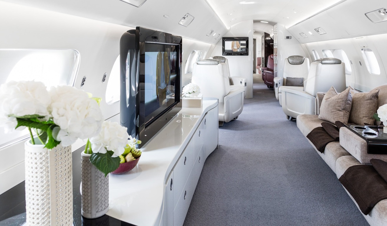 Embraer Lineage 1000E – One of the 10 Best Private Jets in the World, featuring five cabin zones, a 4,600-mile range, and ultra-spacious interiors. - interior