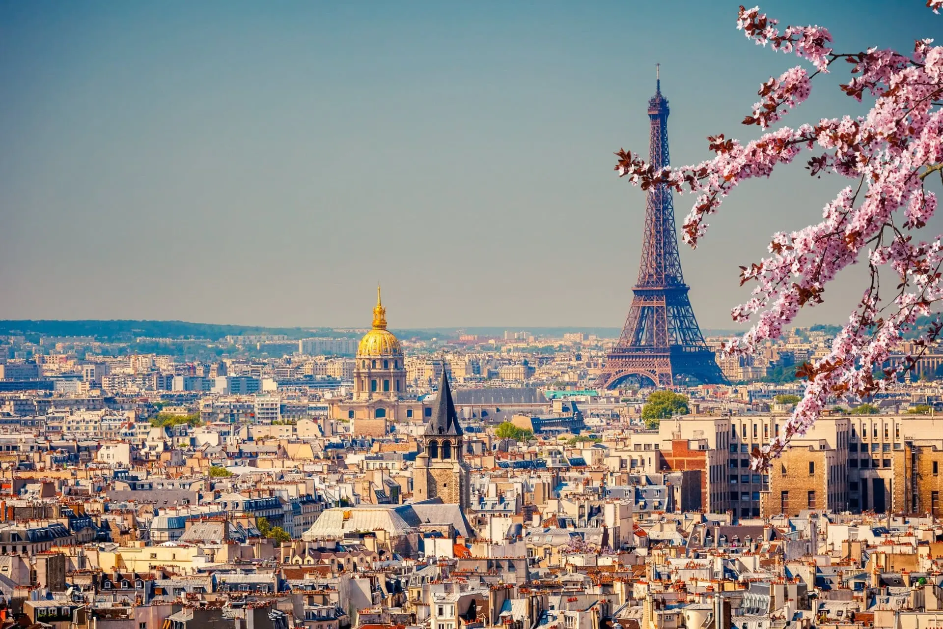10 Best Travel Destinations in the World – Stunning view of the Eiffel Tower in Paris, the ultimate romantic getaway