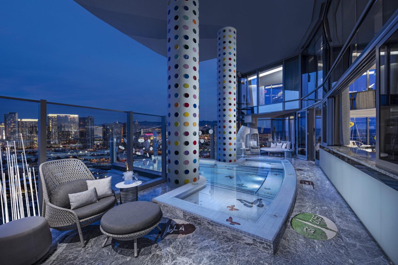 10 Most Expensive Hotels in the World – The Empathy Suite, The Palms, Las Vegas – Lavish Penthouse with VIP Butler & Custom Art by Damien Hirst, Outside View