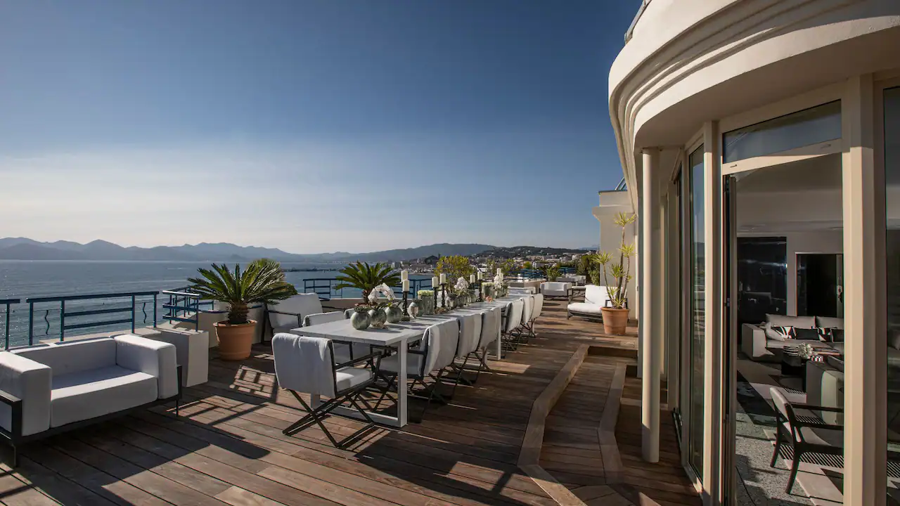 10 Most Expensive Hotels in the World – The Penthouse Suite, Hôtel Martinez, Cannes – Private Terrace with Stunning Sea Views & Michelin-Star Dining, Outside View