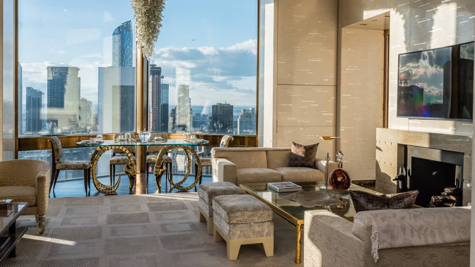 10 Most Expensive Hotels in the World – Ty Warner Penthouse, Four Seasons, New York – 360° City Views with Rolls-Royce Chauffeur & Exclusive Luxury