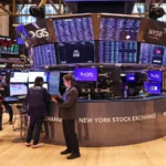 Showing the 10 Most Famous Traders in the World with key achievements and trading strategies for global success.