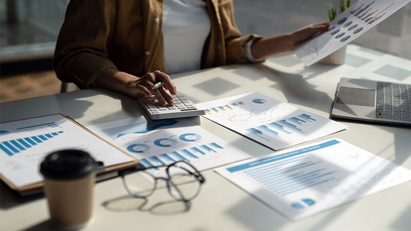 Luxury Tax Planning: Key strategy in the 10 Most Expensive Financial Services for minimizing global tax liabilities.