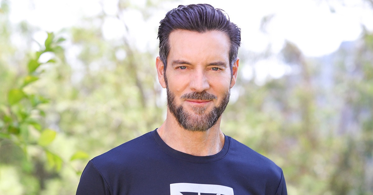 Tony Horton developing P90X plan – 10 Most Expensive Personal Trainers behind revolutionary home fitness.