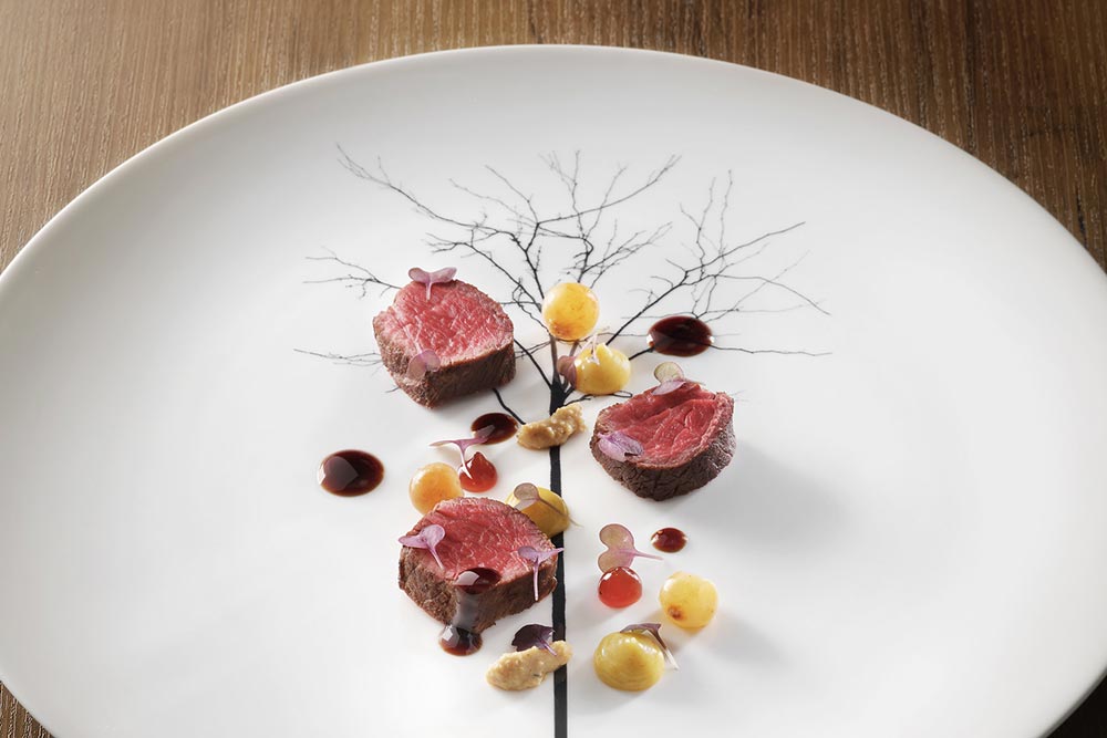 El Celler de Can Roca’s innovative plates, one of the 10 Most Famous Michelin Star Restaurants in Girona, Spain.