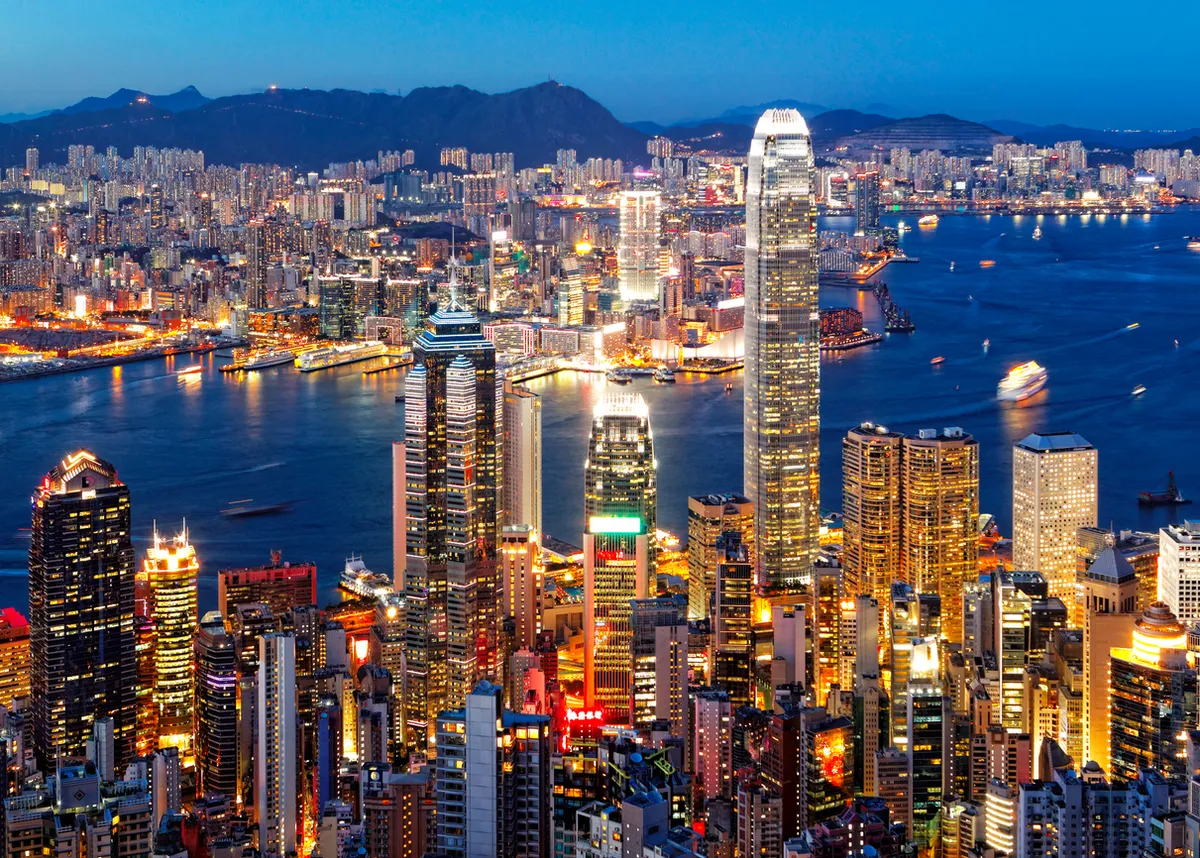 10 Top Real Estate Markets in the World: Hong Kong lucrative real estate investment.