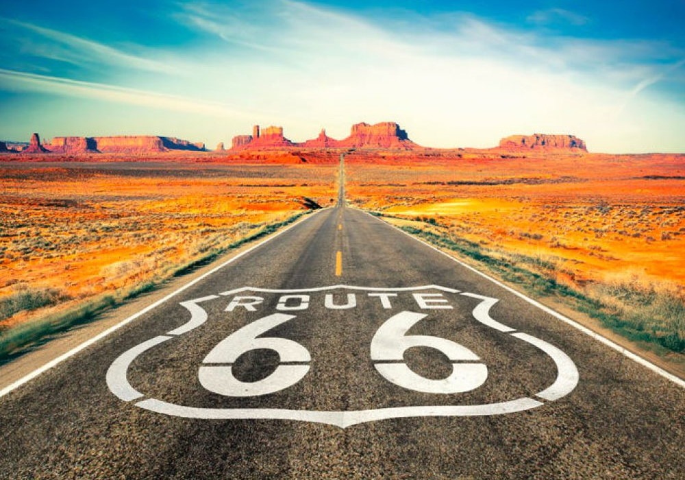 Classic American road trip on Route 66 – 10 Best Travel Experiences in the World for road adventure and cultural nostalgia.