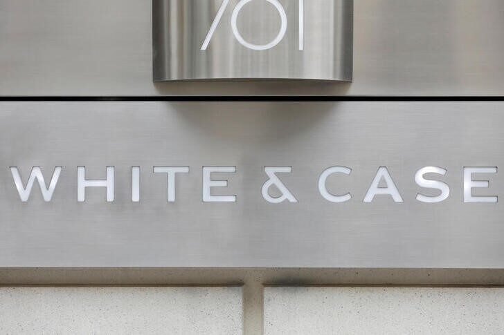 10 Top Largest Law Firms in the World – White & Case LLP lawyers working on international arbitration and dispute resolution.