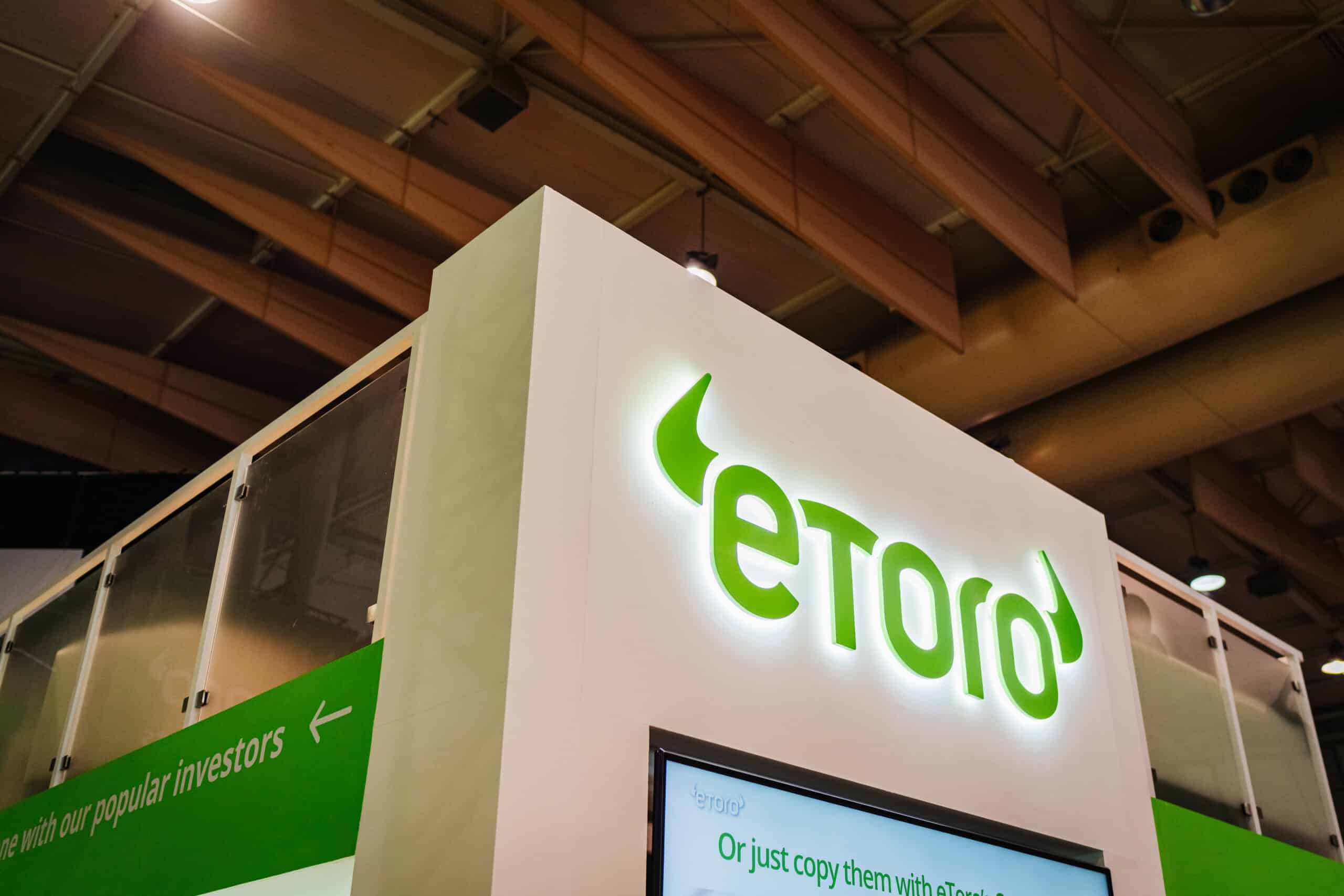 eToro - Featured in the 10 Best Investment Platforms for social trading and diverse crypto and stock investments.