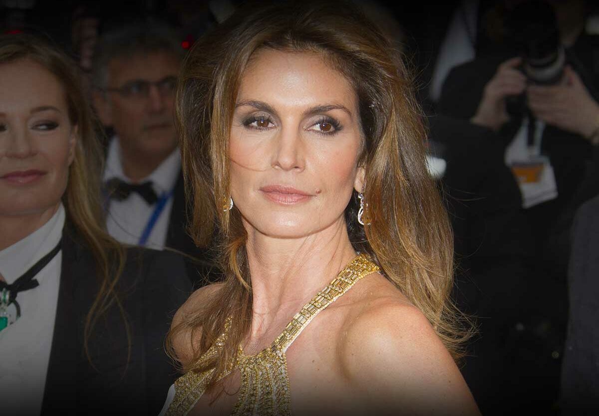 Cindy Crawford - Timeless American supermodel in the 10 Most Famous Supermodels in the World with iconic beauty and brand deals.