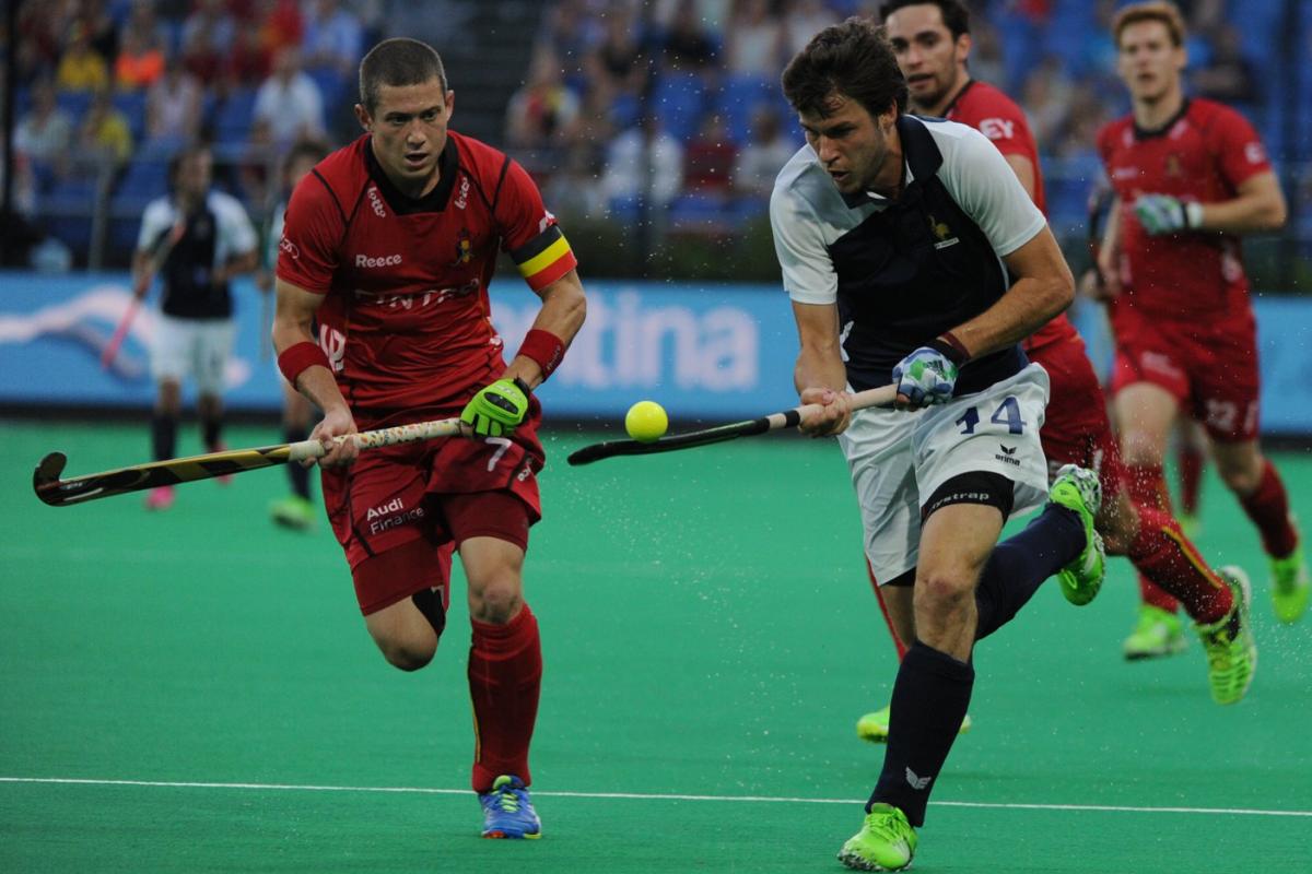 Field hockey match in action, demonstrating the sport’s global fan base among the 10 Most Popular Sports in the World.