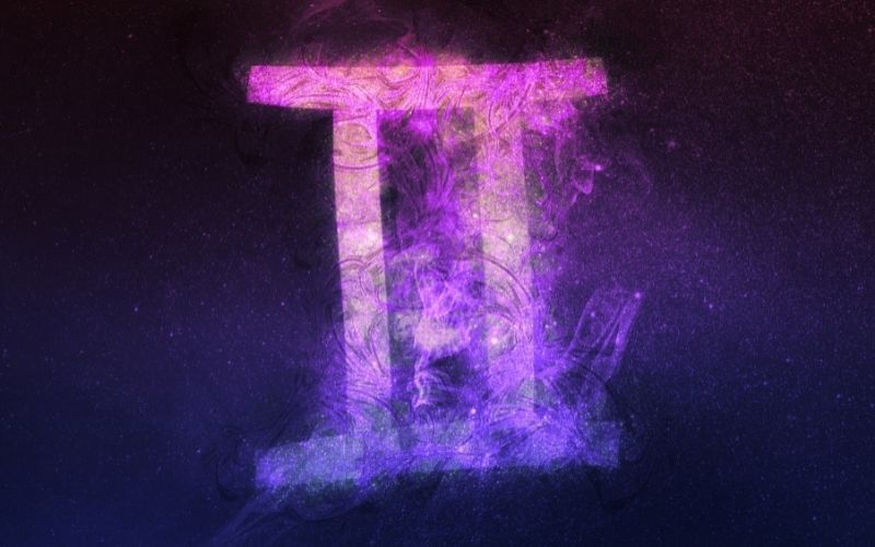 Gemini featured in the 10 Most Popular zodiac signs, praised for intelligence, charm, and social versatility.