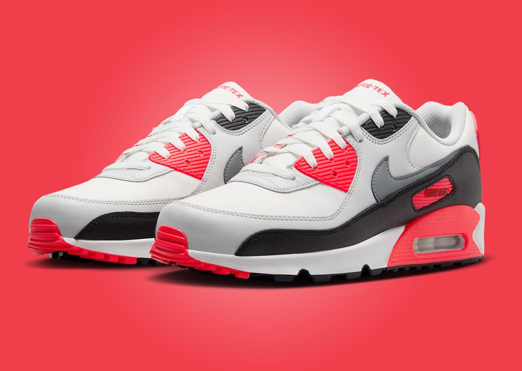 Nike Air Max 90 ranked in the 10 Most Popular Shoes in the World, celebrated for comfort and visible air cushioning.