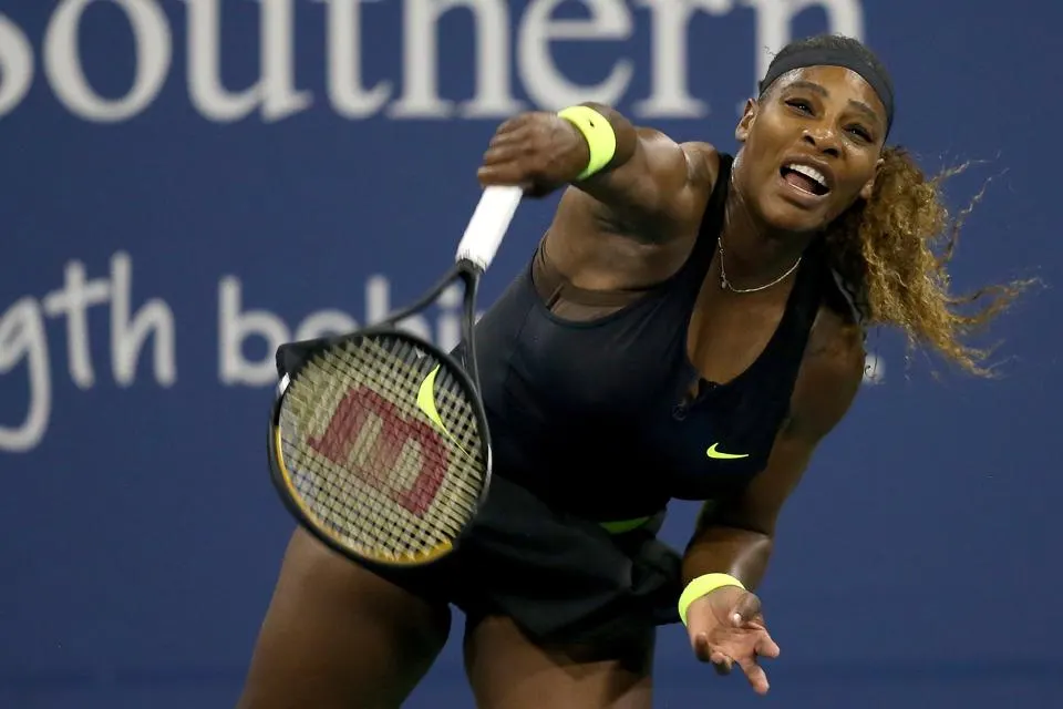 Serena Williams serve – Top 10 Most Famous Athletes in the World, tennis powerhouse and multiple Grand Slam winner.