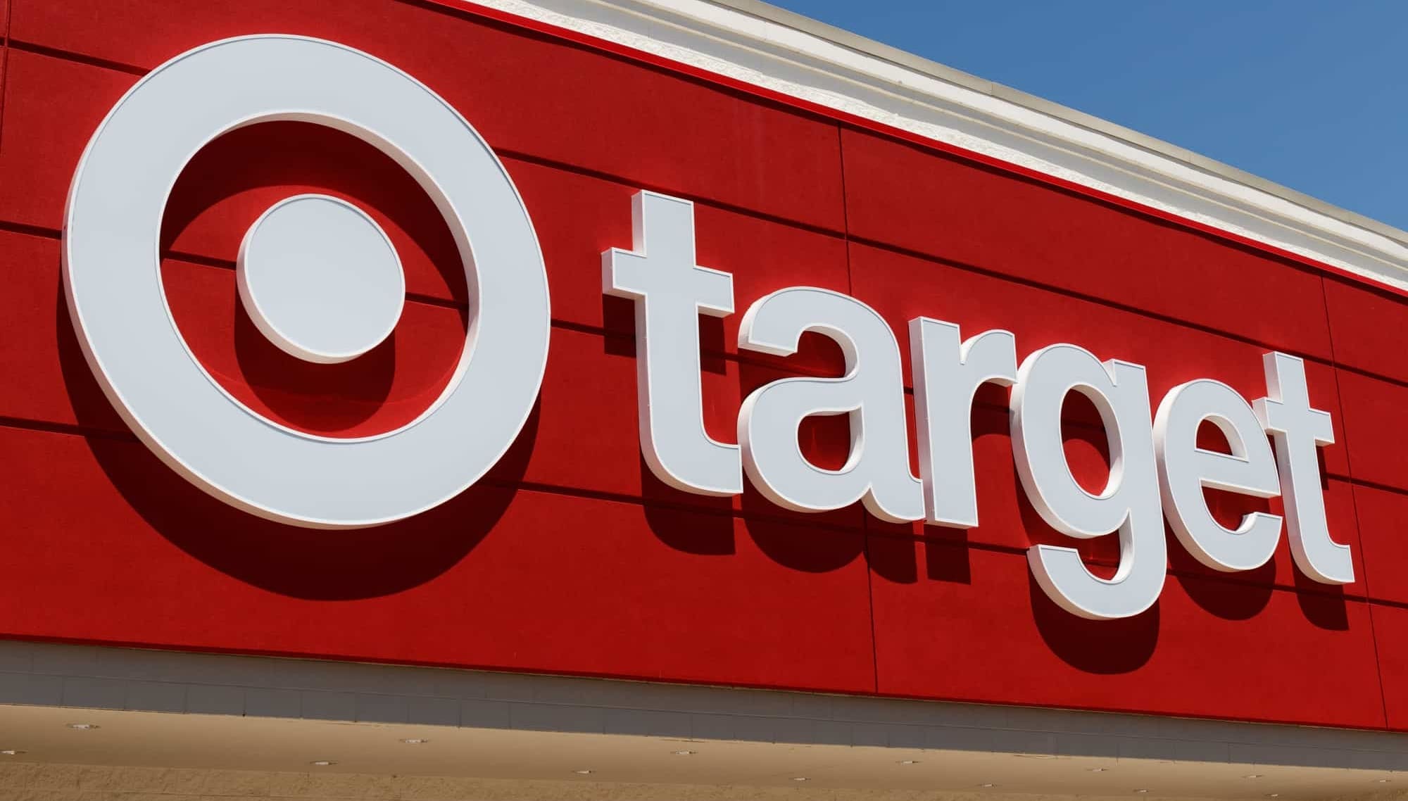 Target's signage, from the 10 Most Popular Online Shopping Sites.