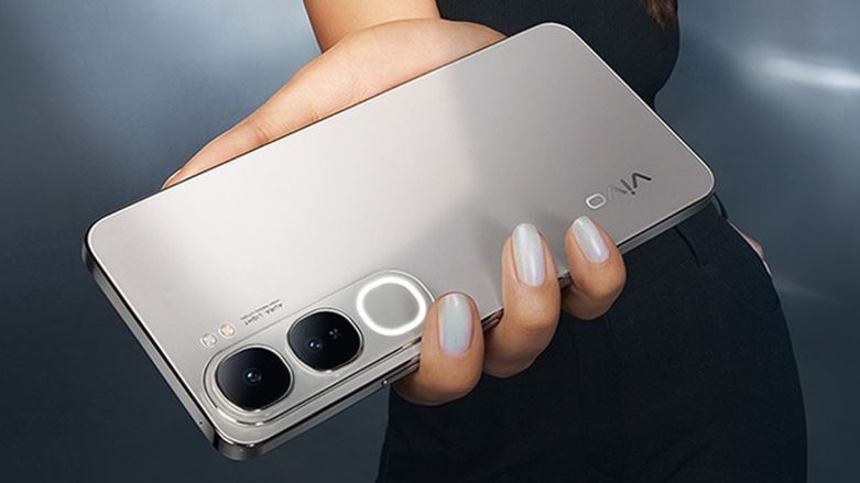 Vivo smartphone highlighting its vibrant screen in the 10 Most Popular Smartphone Brands list.