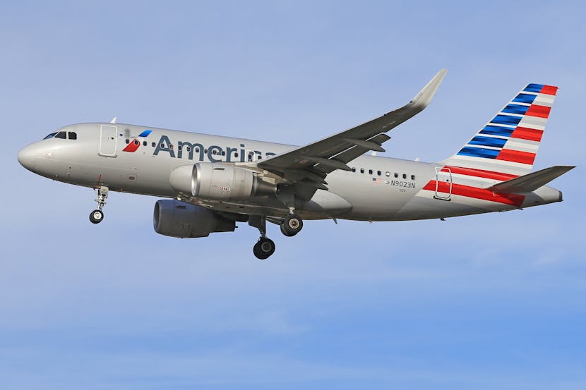 10 Top Airlines in the World – American Airlines – The world's largest airline by the biggest fleet, serving 350+ destinations worldwide