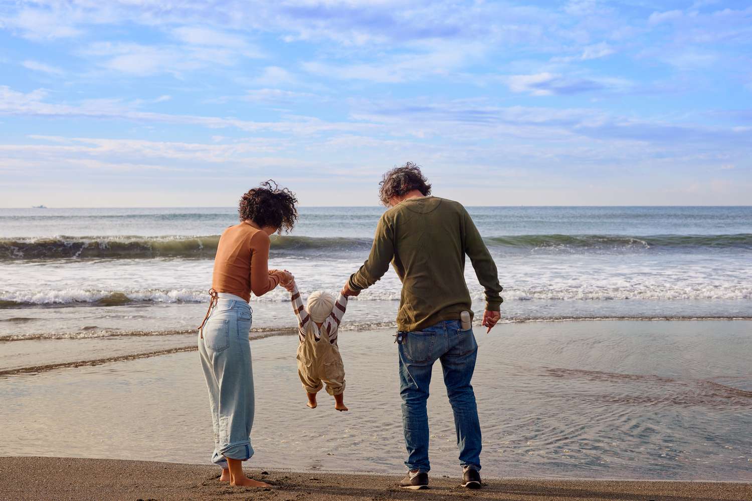 Luxury coverage and legacy planning visual for the Best High-Limit Life Insurance Buying Guide featuring elite financial protection.