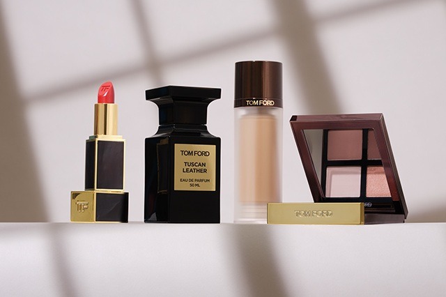 Complete Luxury Cosmetics Buying Guide – Tom Ford Beauty luxury lipsticks, bold makeup, and Private Blend fragrance collection.