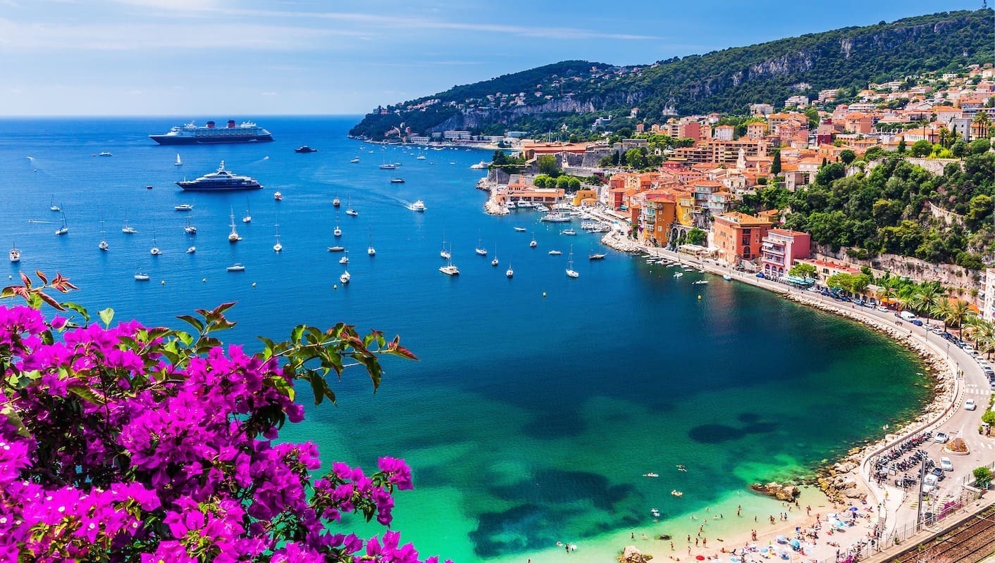 10 Best Real Estate in the World – French Riviera, France: Luxurious beachfront villas in Saint-Tropez, Cannes, and Nice, offering Mediterranean elegance