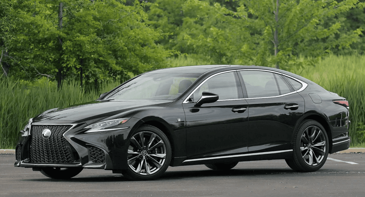 10 Best Luxury Cars in the World – Lexus LS featuring handcrafted materials, whisper-quiet cabin, and an advanced hybrid powertrain option.