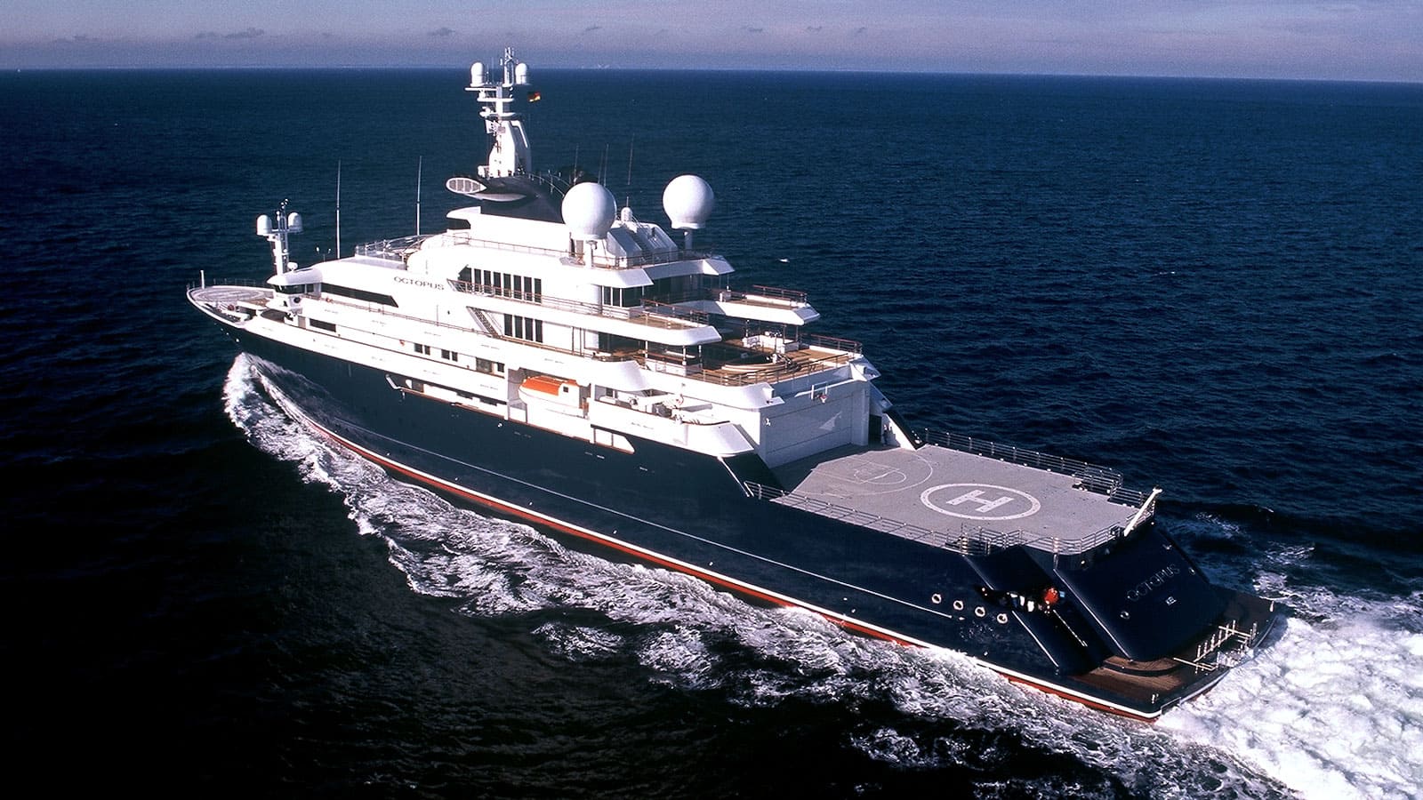 10 Best Superyachts in the World – Octopus – A legendary explorer yacht featuring two submarines, a helicopter, and deep-sea research facilities