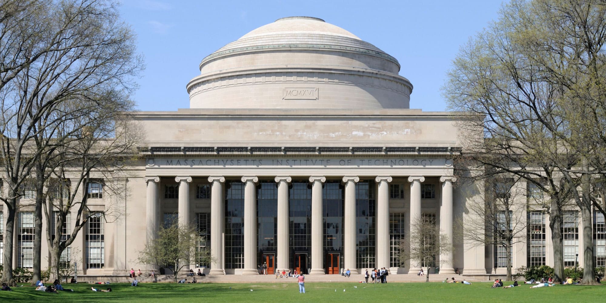 10 Top Richest Universities in the World – MIT, a leader in technological research, venture capital funding, and intellectual property assets.
