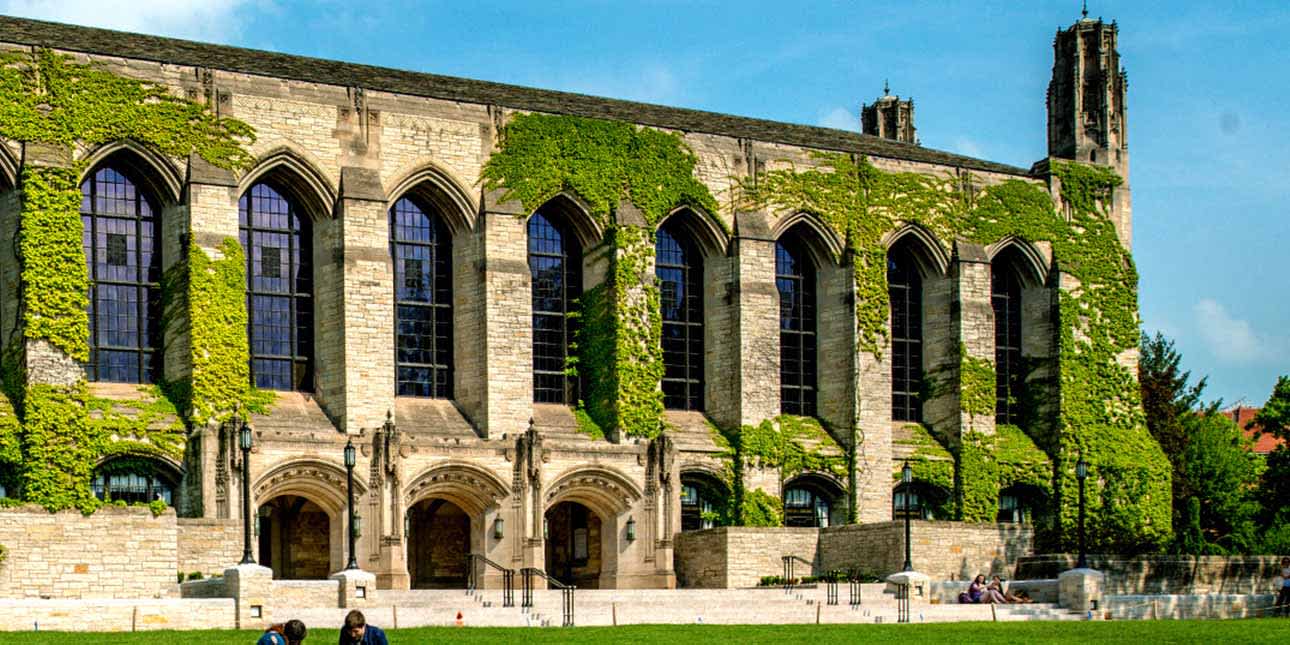 10 Top Richest Universities in the World – Northwestern University, funded by research grants, investment strategies, and elite professional schools.